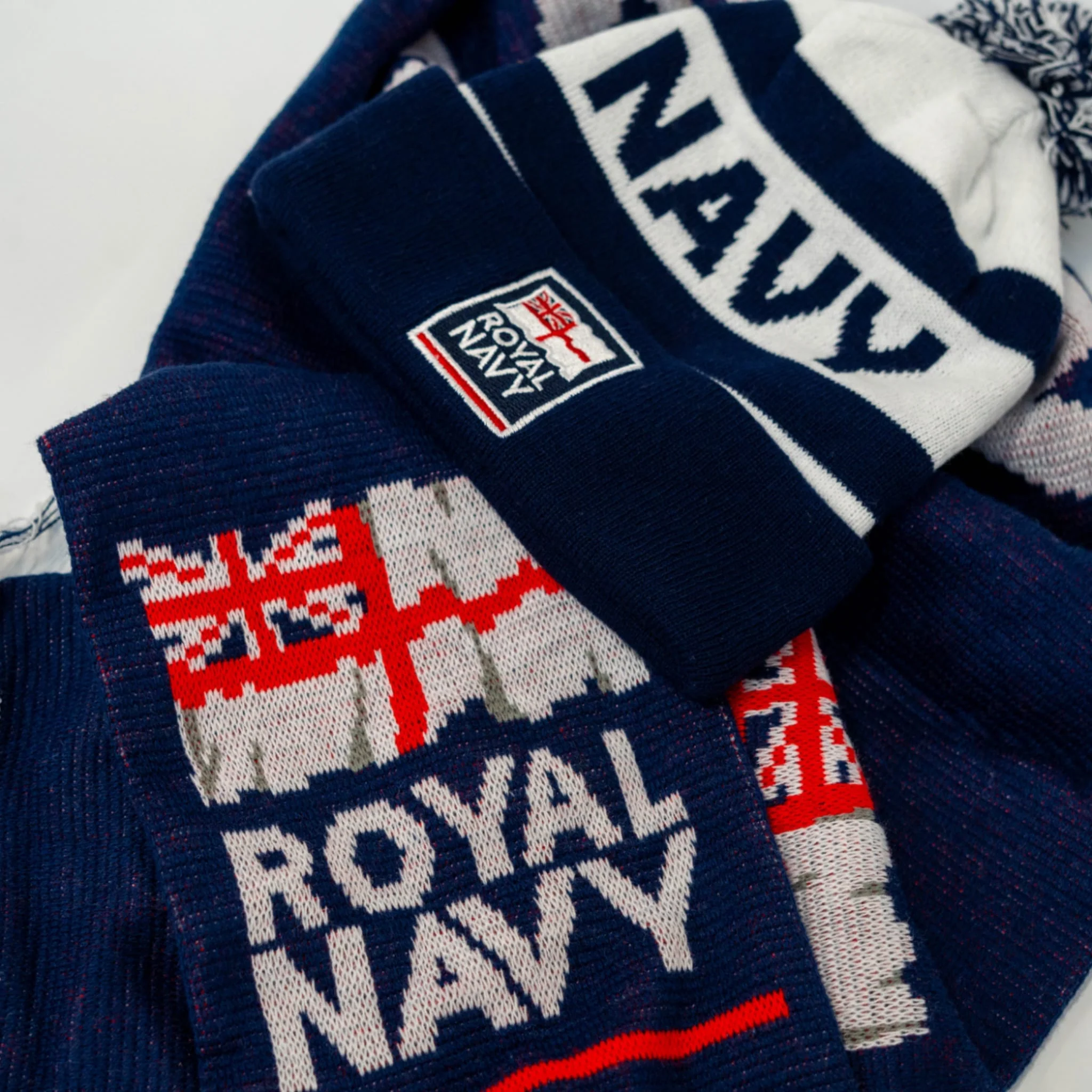 Royal Navy Bobble Hat & Woven Scarf Bundle - Image 4